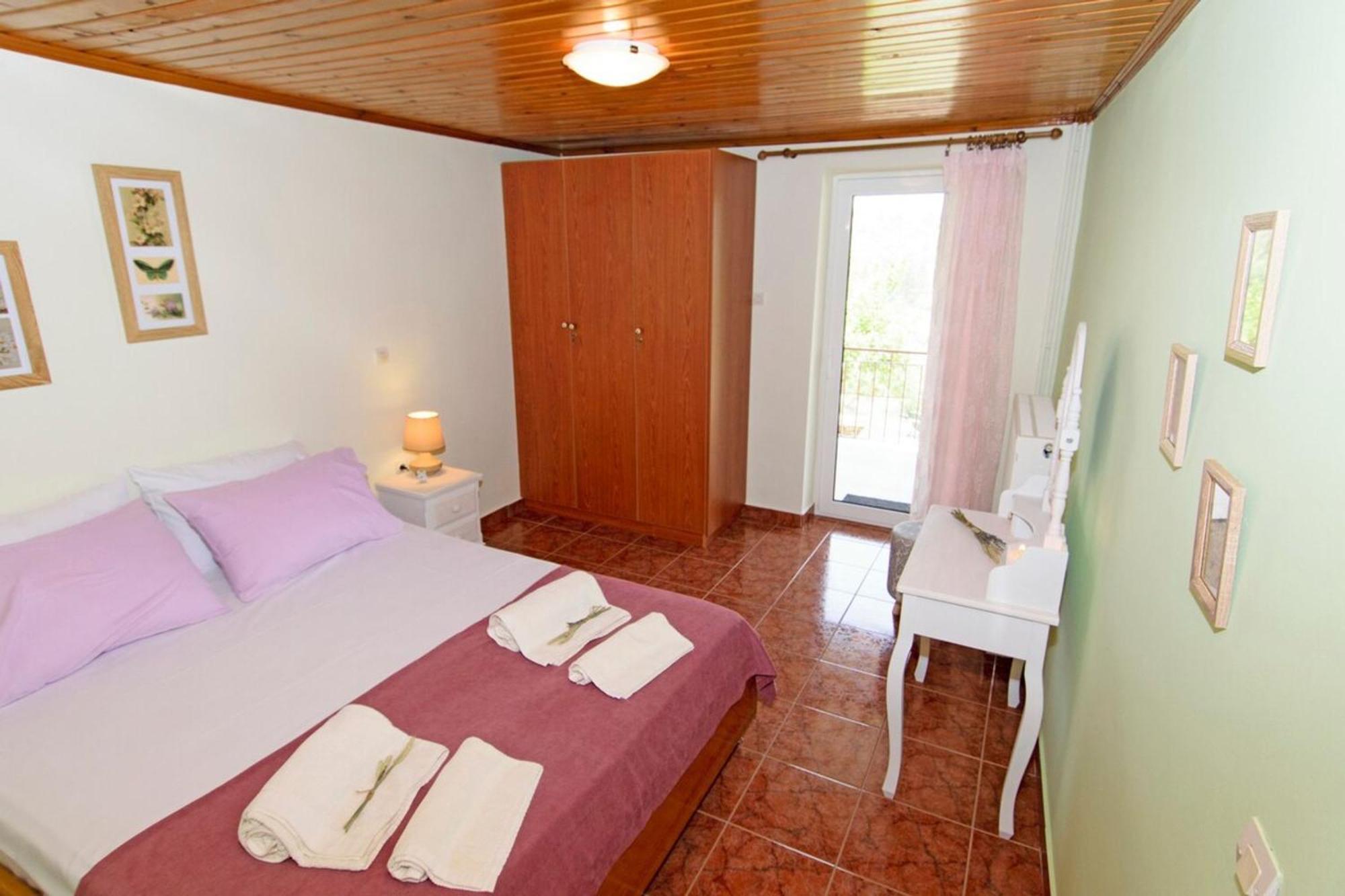 Aoria Traditional House With Stuning Mountain View Loulos Luaran gambar