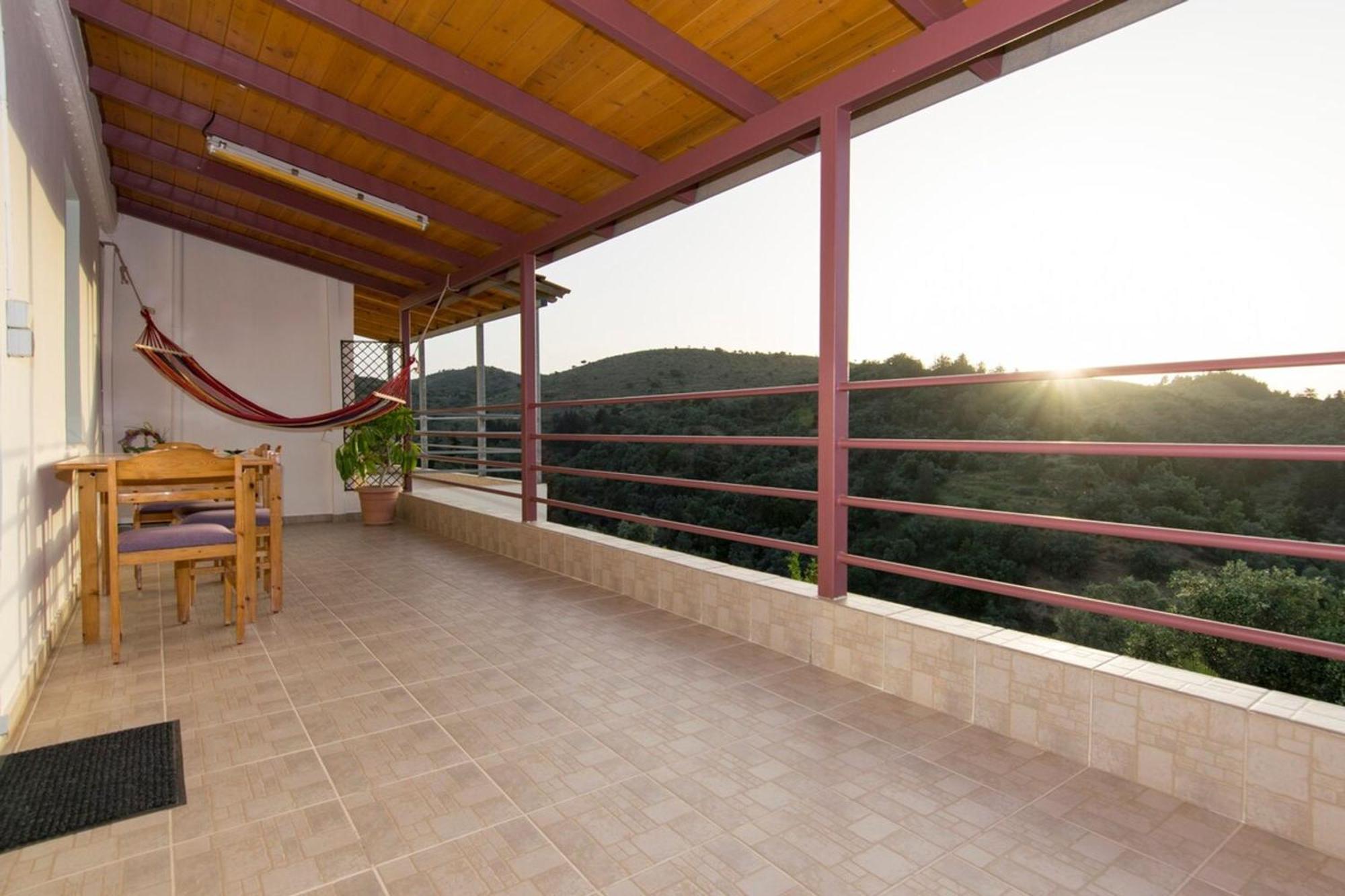 Aoria Traditional House With Stuning Mountain View Loulos Luaran gambar
